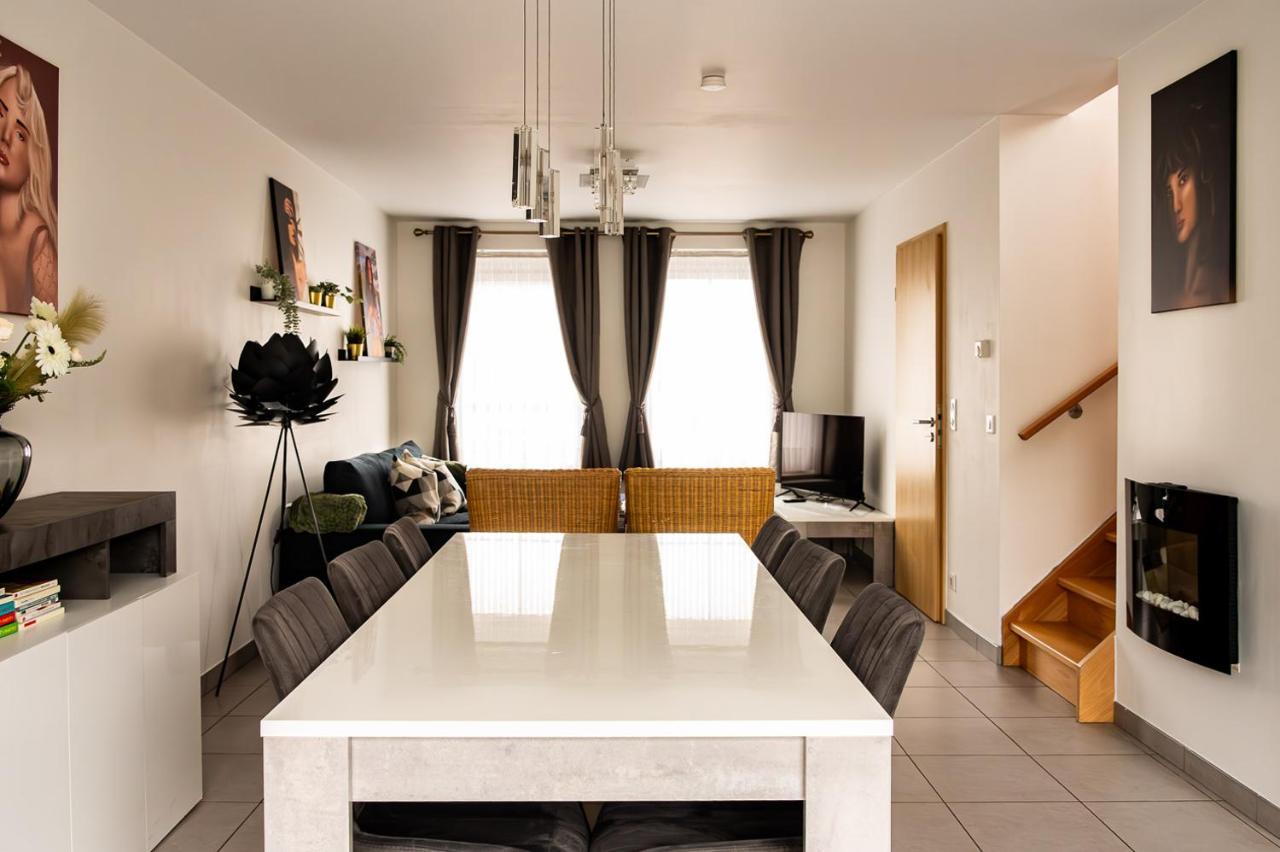 Chez Sabine Et Eric Maison Pour 6 Personnes Avec Piscine Chauffee Andenne Exteriér fotografie